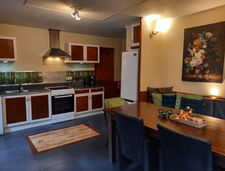 Holiday Home"Monsieur Nips" Érezée Eksteriør billede