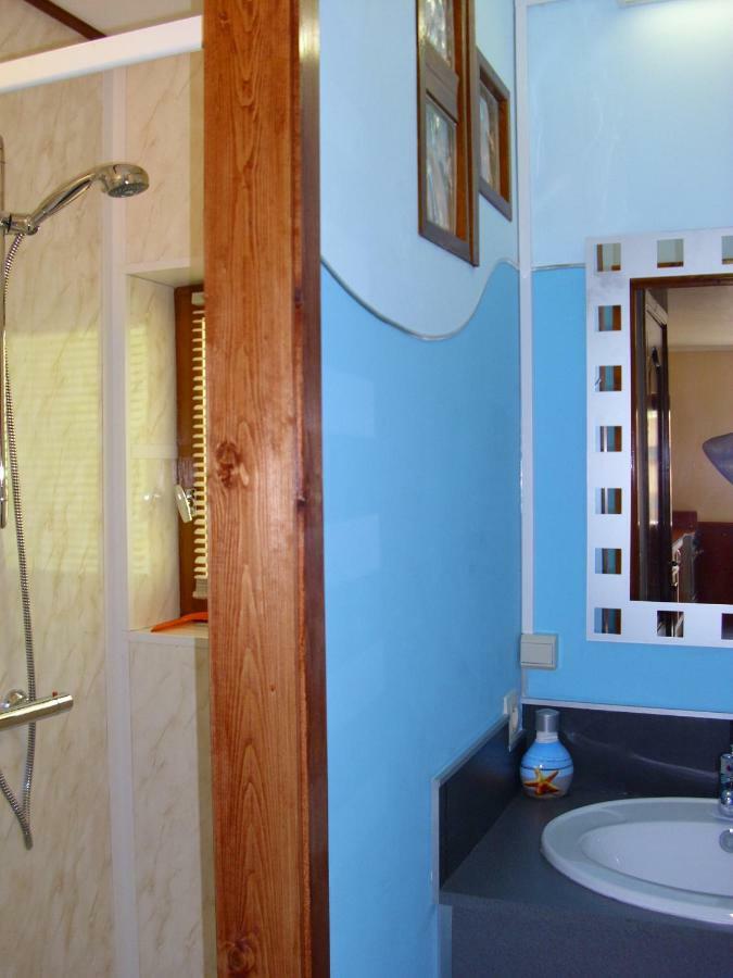Holiday Home"Monsieur Nips" Érezée Eksteriør billede